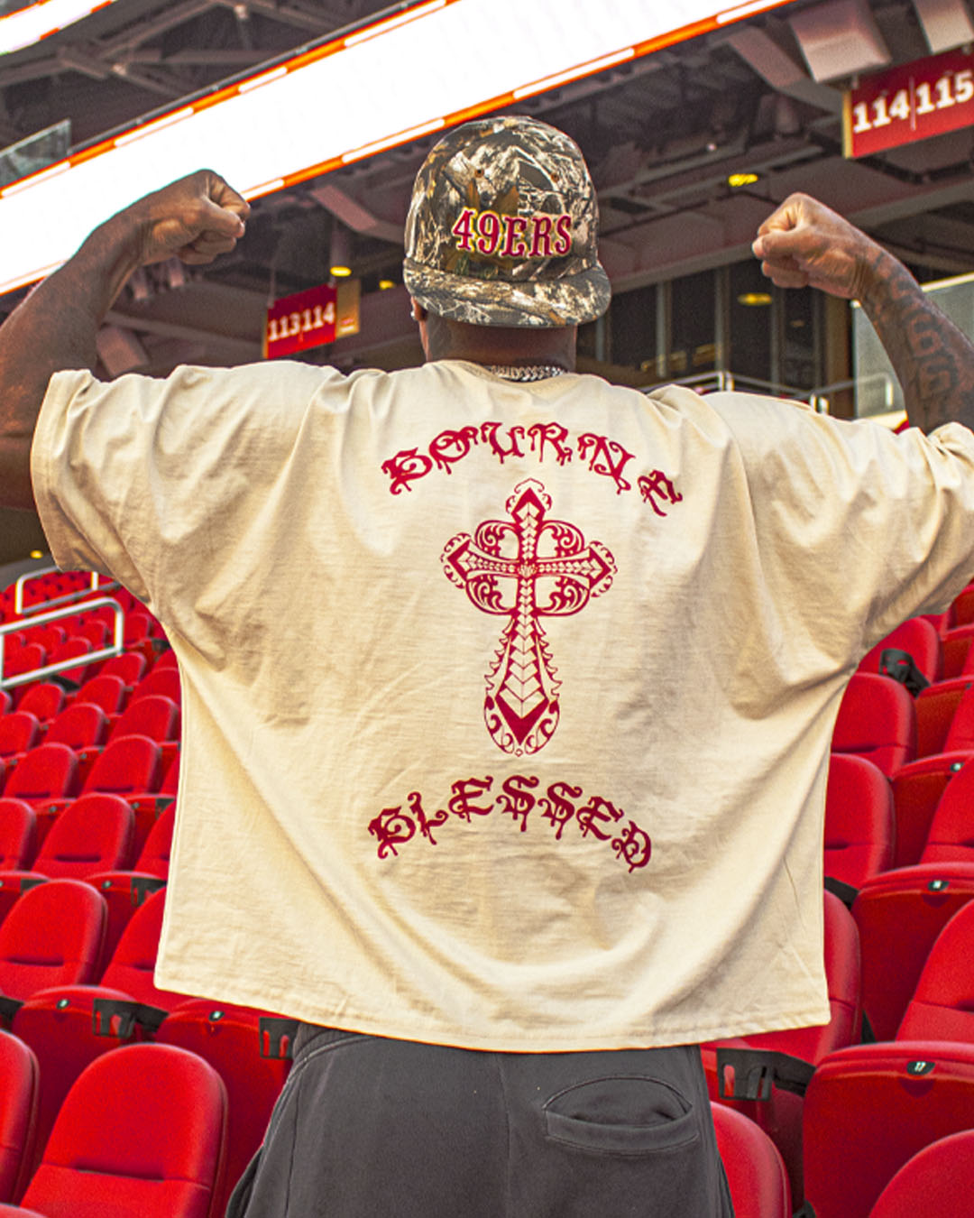 BLOOD OF CHRIST BOXEY TEE CREAM